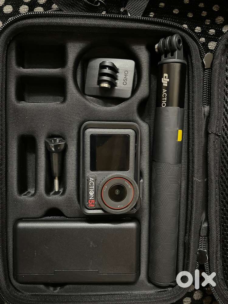 Dji action 5 pro with combo kit