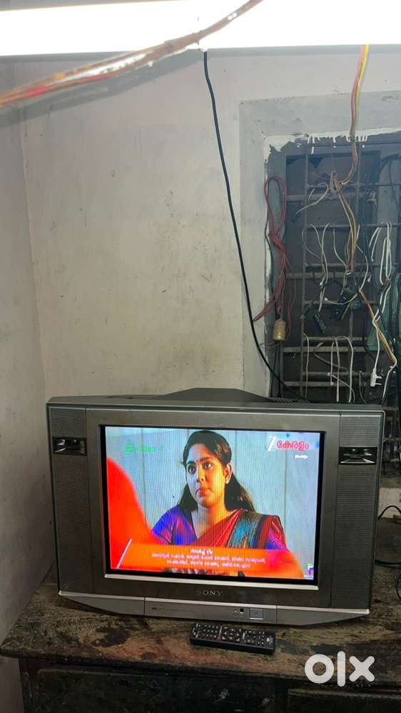 RS.1000 Muthal all model used working condition CRT TV Available