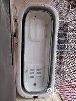 Expandable bathtub