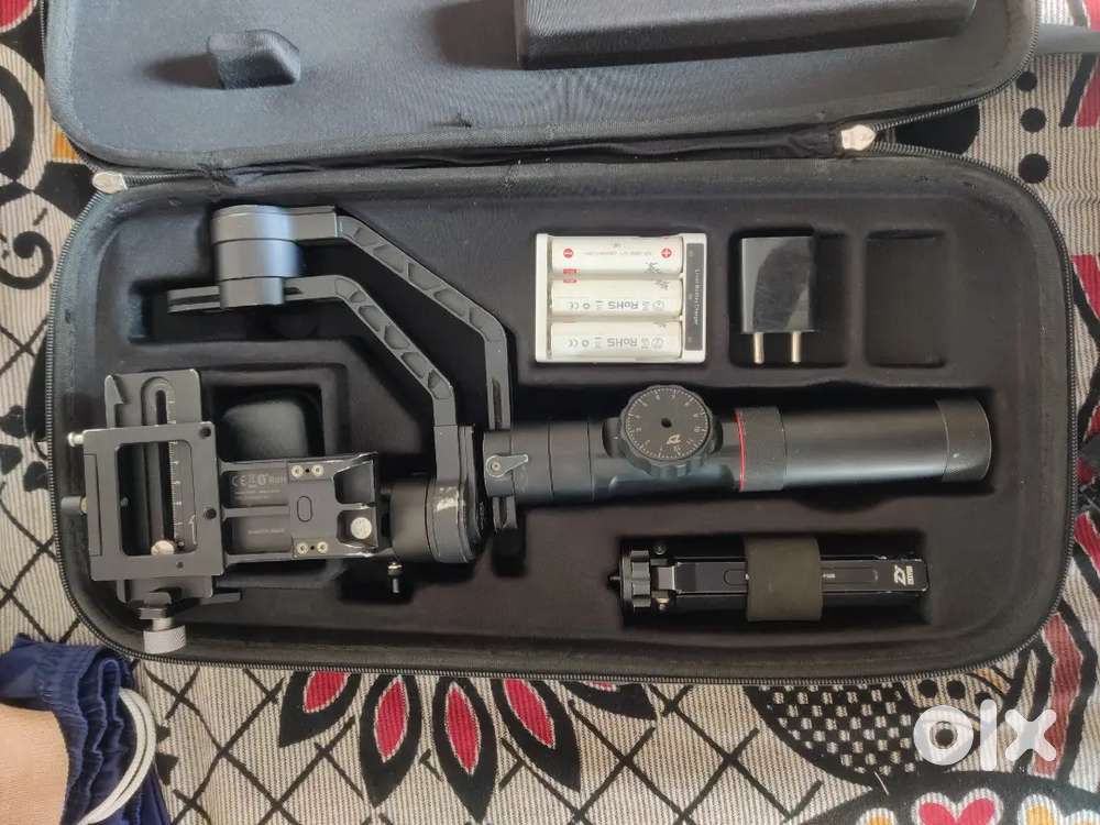 Zhiyun crane 2 camera gimbal