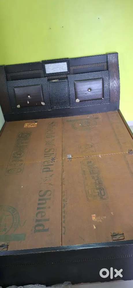 Double bed