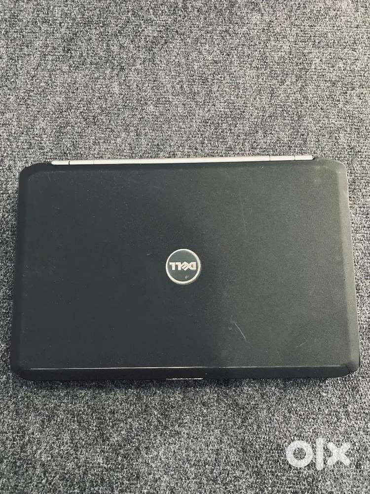 Dell latitude E5520,i5,8/320