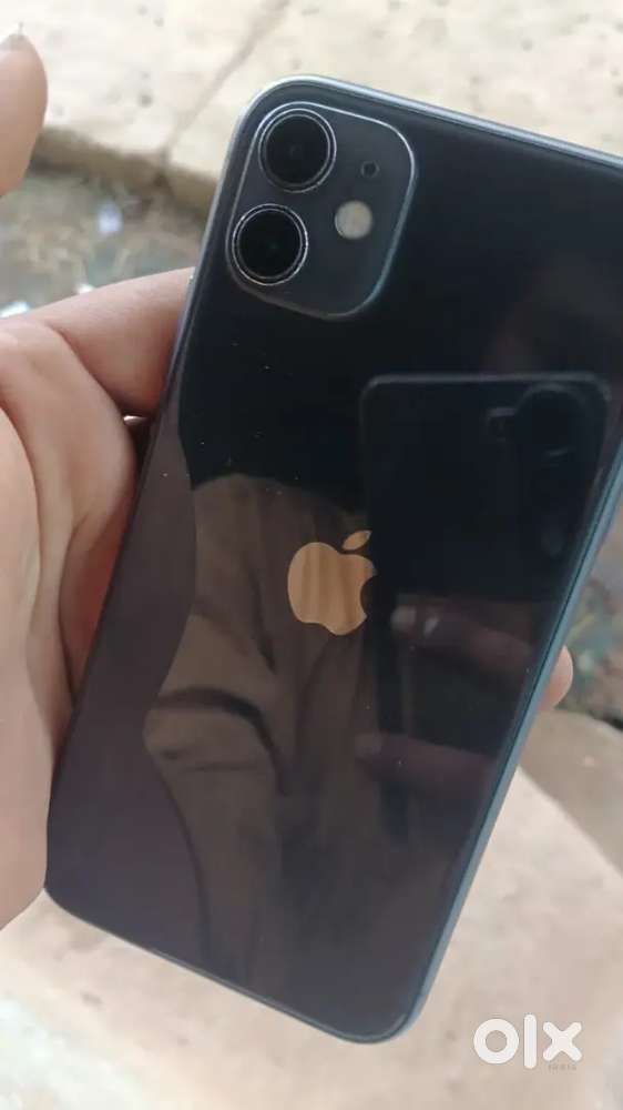 iPhone 11 hai 64 gb 90 battery health