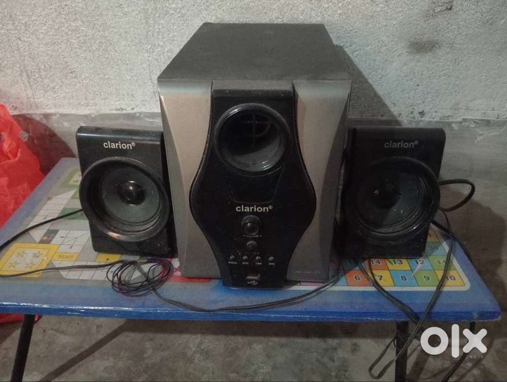 Clarion Home Theater 4.1 – Good Sound – Minor Issue – Urgent Sale