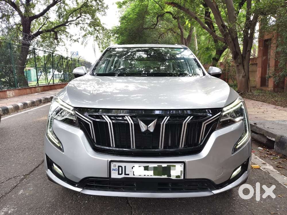 Mahindra XUV700 2.0 AX 7 Petrol AT Str, 2022, Petrol