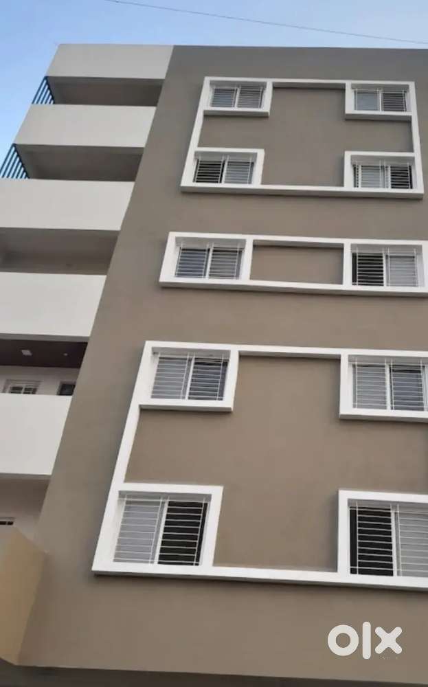 Flat bhadyane Dene ahe