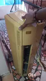 Condition good condition old AC Voltas 1.50