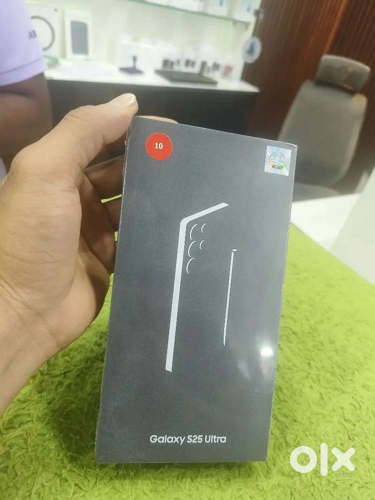 S25 ultra brand new box