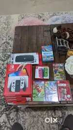 Nintendo Switch OLED Model HEG-001 Handheld Console - 64GB - White