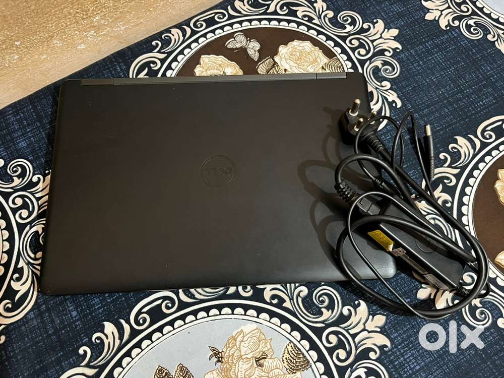 DELL / LINUX / LAPTOP