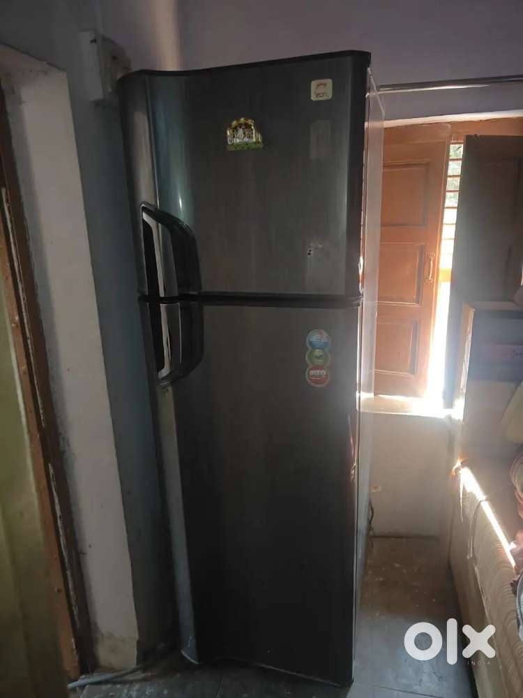 Godrej fridge for sell