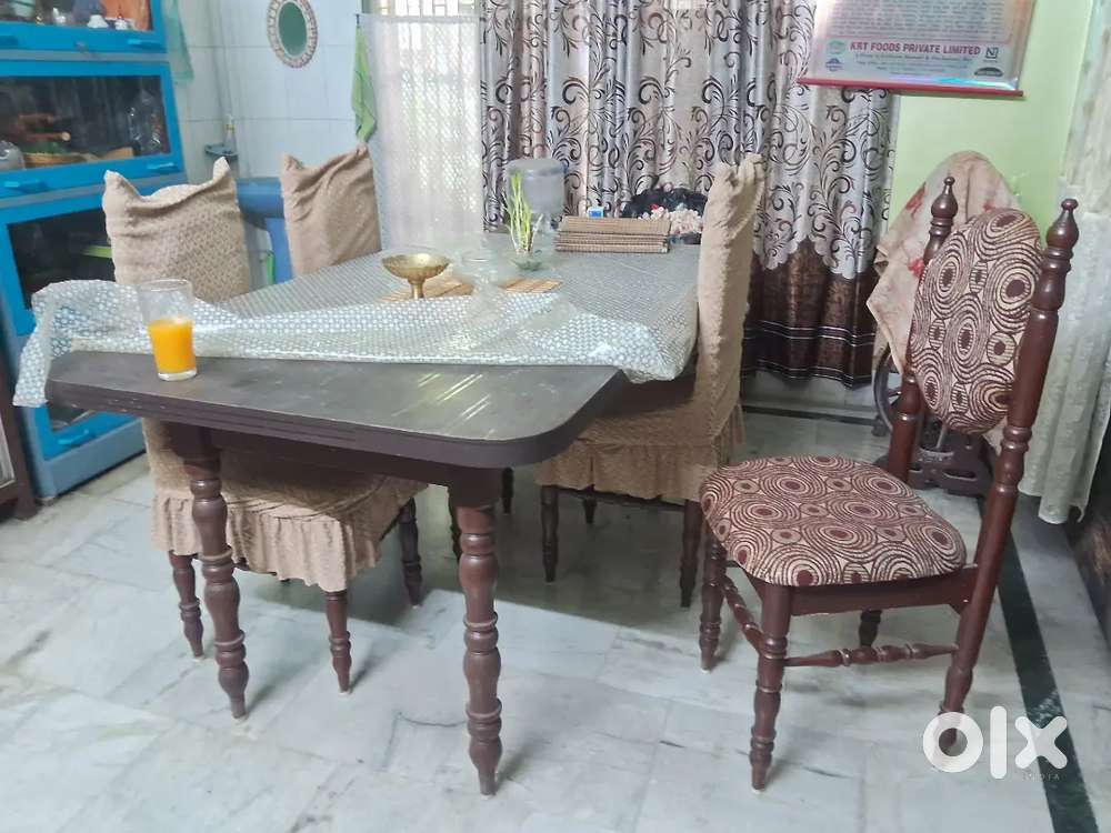 Wooden Dining Set of 4