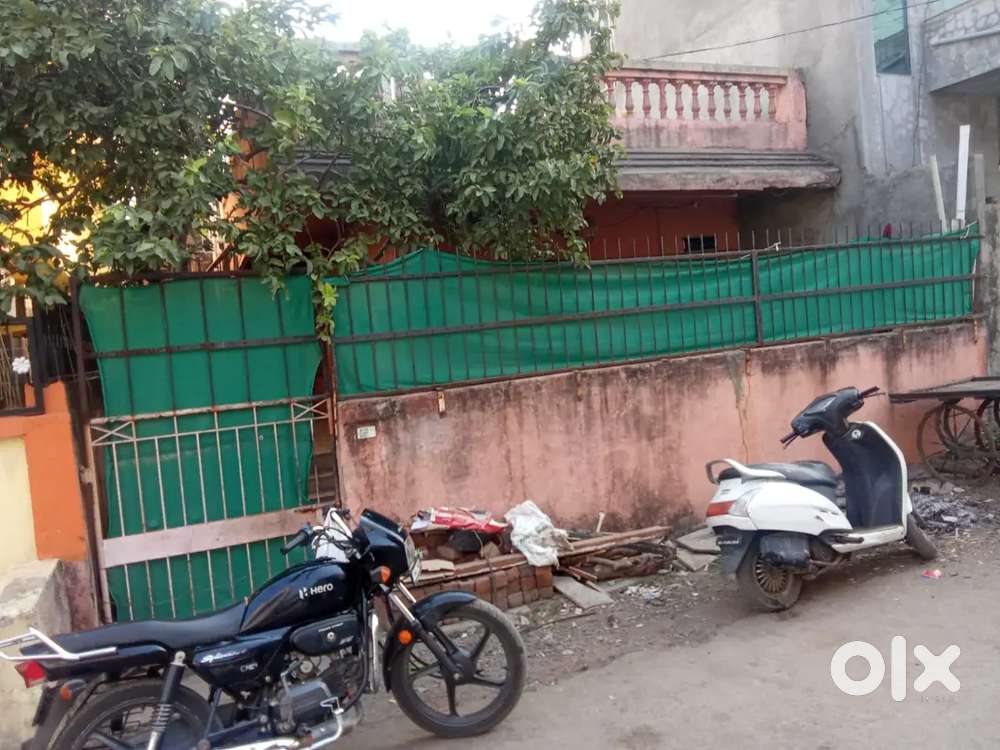 Home On Rent For Family As Well As Bachelor  - Safe & Convenient.