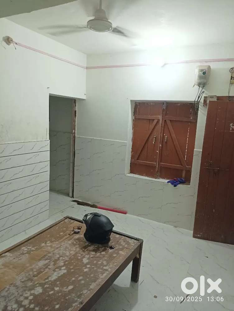 2-room set independent in aliganj
