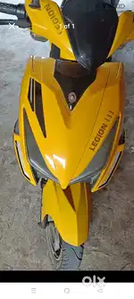 Deltic legion electric scooter  just like new