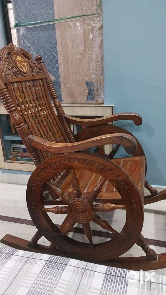 Chair- rocking chair wooden