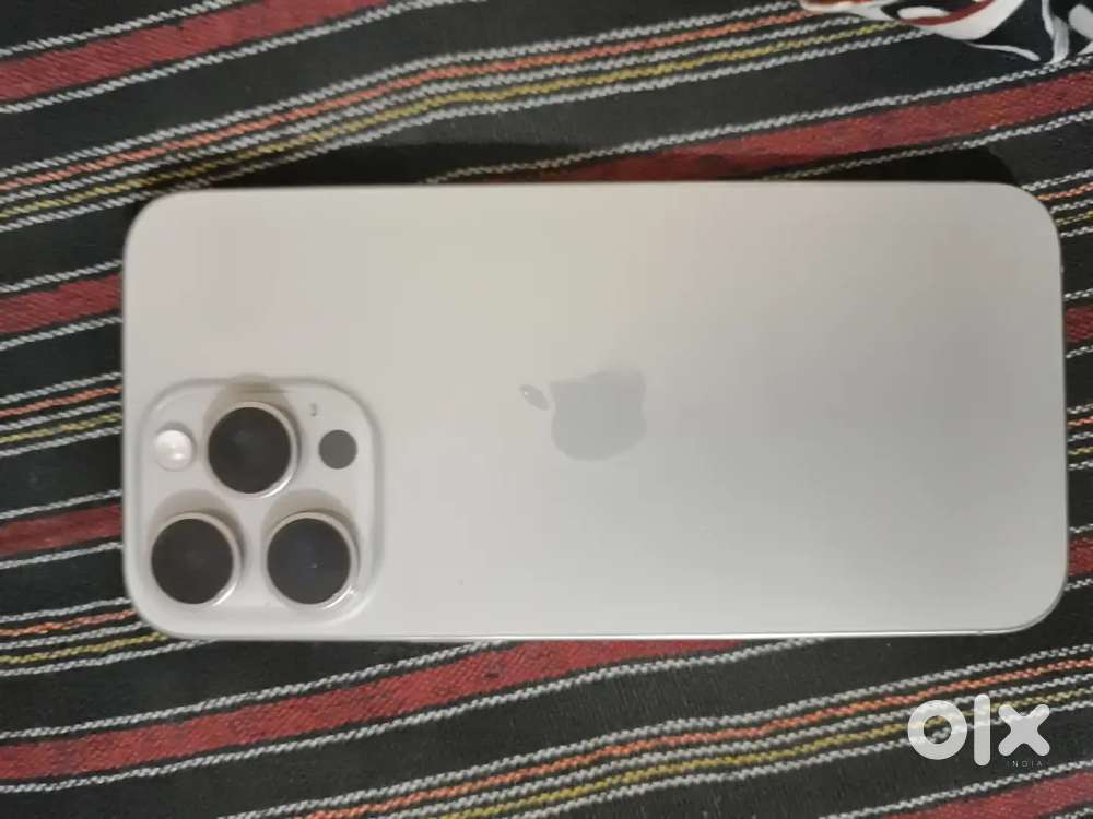 Iphone 15 pro max, natural titanium