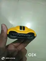 Mustang yearbuds