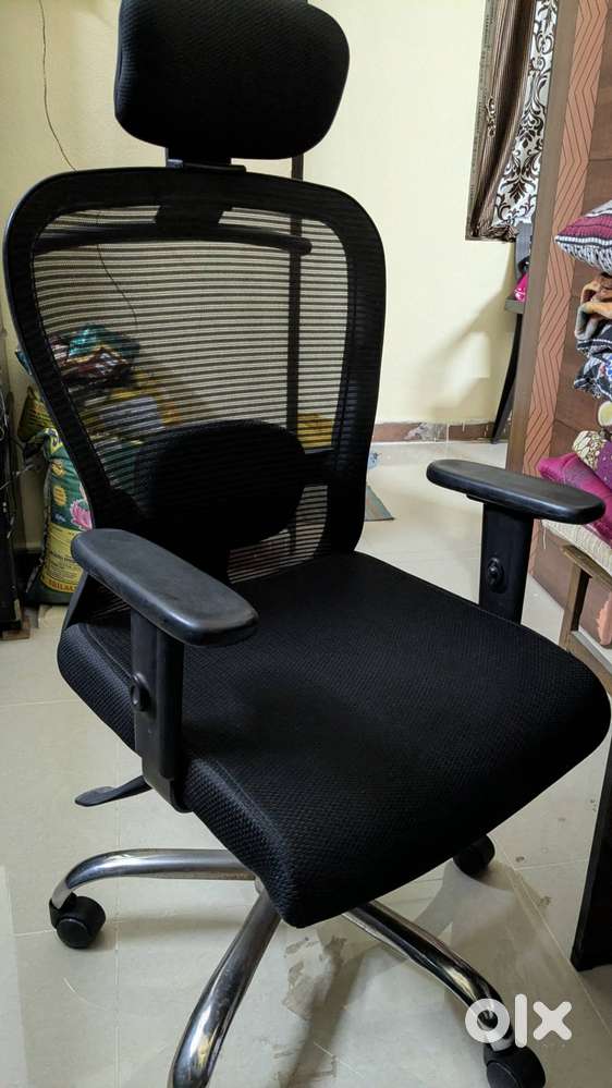 Computer gaming / work chair