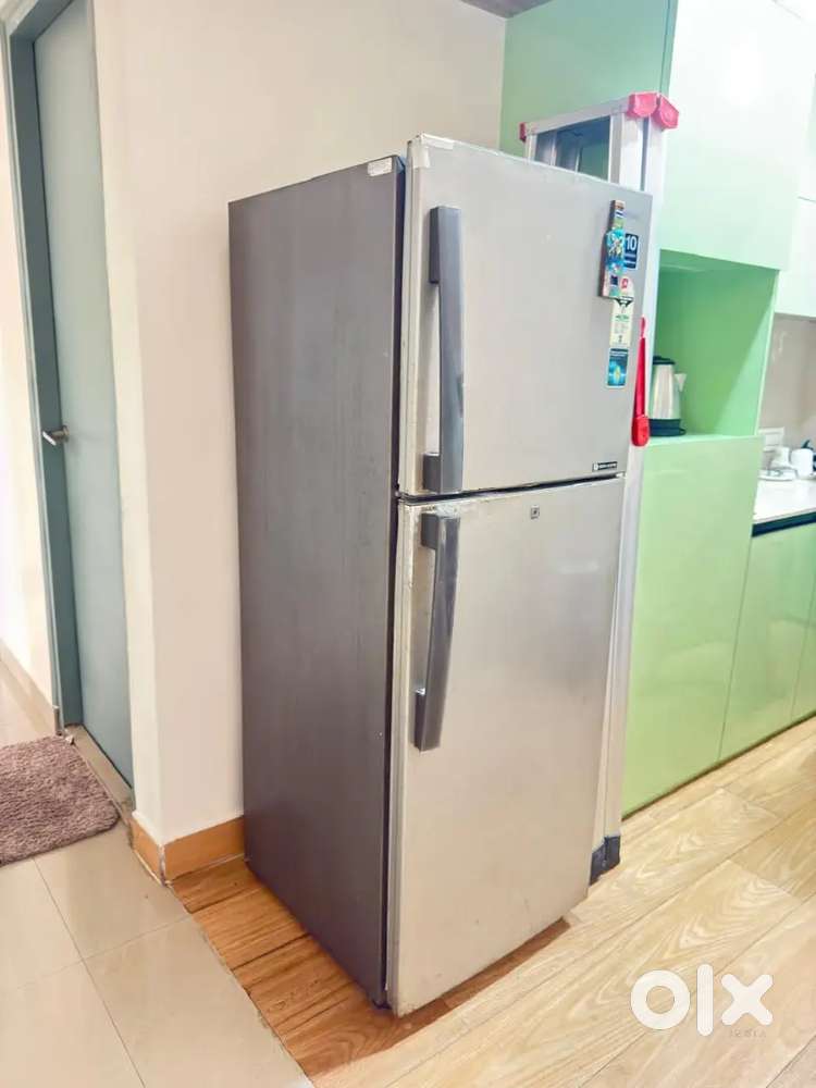 Samsung 253 ltr 3 star fridge