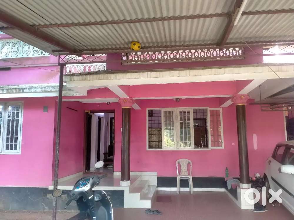 10 cent plot with House near by amballur pudukad