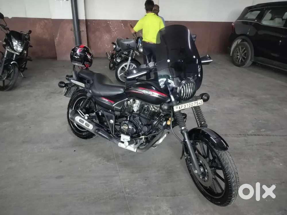 Avanger street 220 only 11700 driven excellent condition