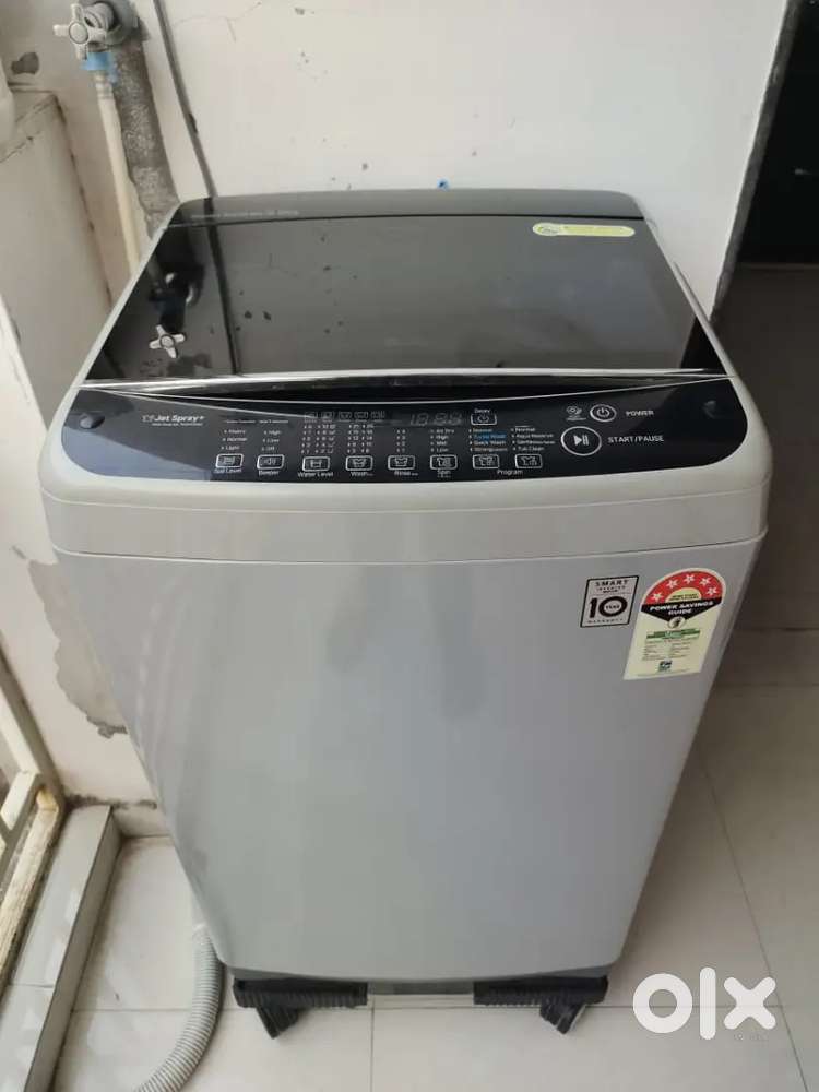 LG 8 Kg Top Loading Fully Automatic Washing Machine ( Free Silver)