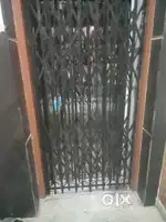 2bhk flat, Fitted with AC, Pipe line gas, 24Hours running water