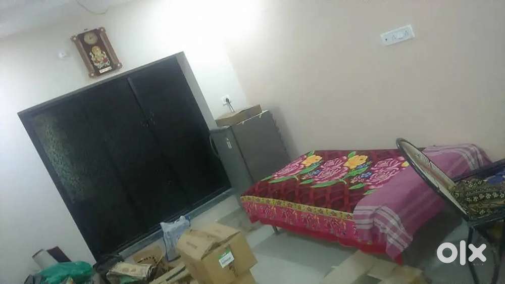 Bachelors are allowed in well Maintained Hall and Kitchen & Balcony.