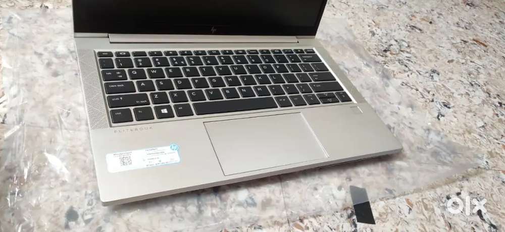 Hp Elitebook G7 AMD Radeon graphics 16gb ram 256ssd 3hr battery backup