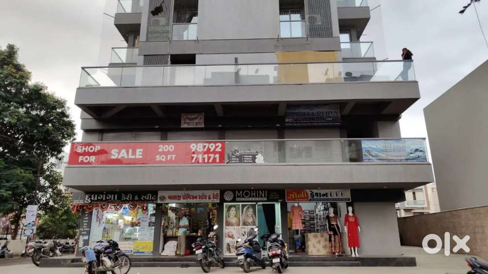 Shop for Rent on First Floor