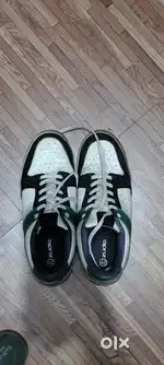 Shoe for men