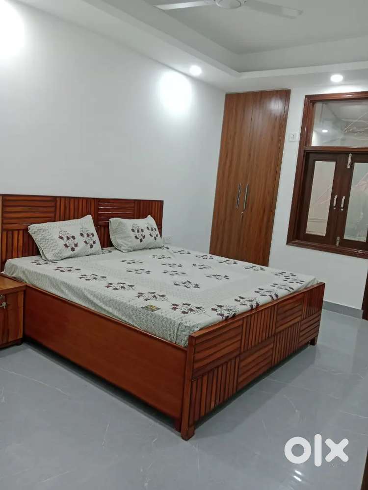 Paryavaran complex Saket IGNOU men road