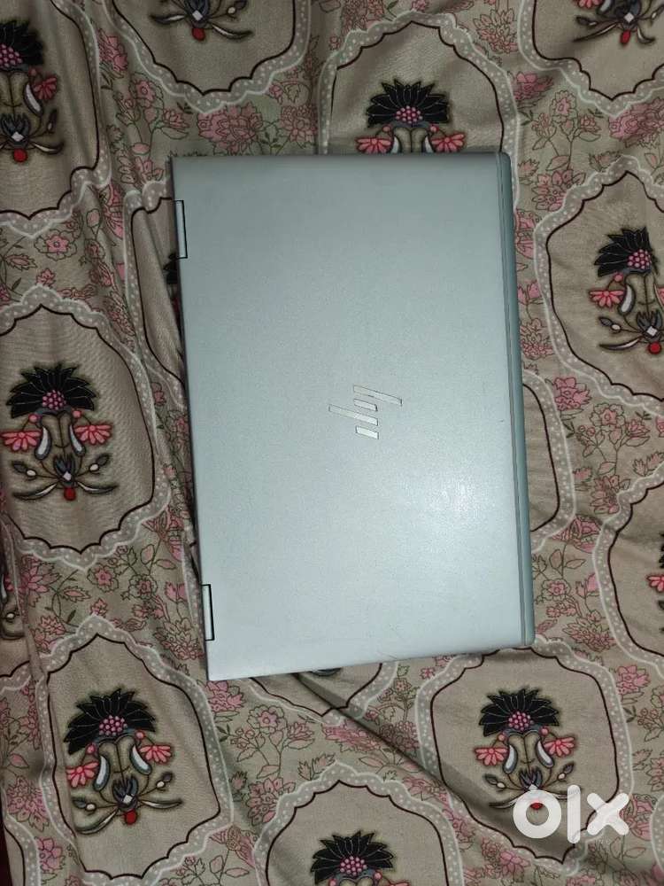 HP elitebook 1030 g3