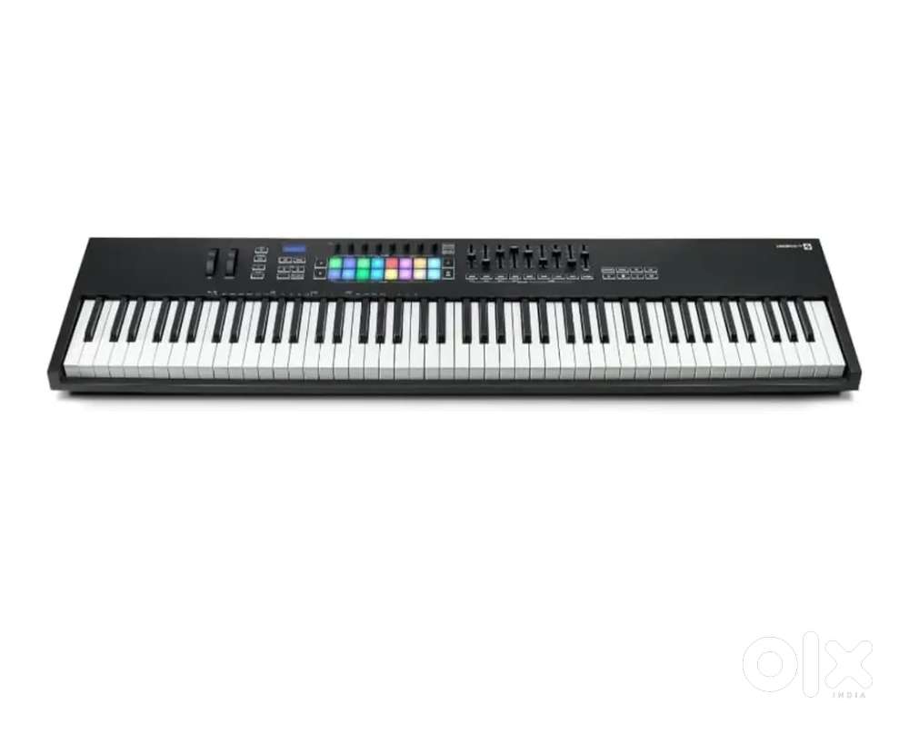 Keyboard - Novation launchkey new mk 88