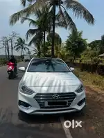 Hyundai Verna 2018 Petrol anniversary addition