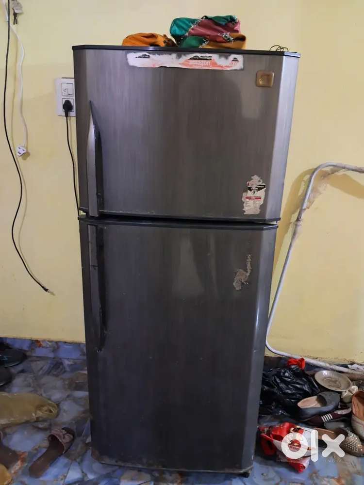 Godrej double door fridge