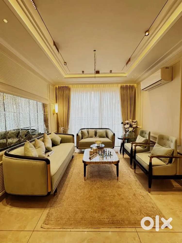 3bhk very spacious flats in Noida extension sector 1