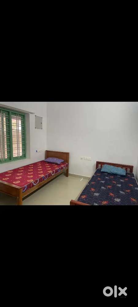 3 BHK indipendent house for rent bachelor Padamugal