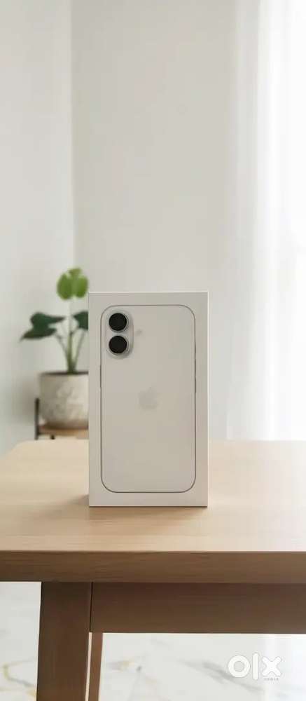 Iphone 16 128 GB Variant.White demanding colour.