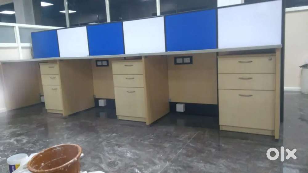 Office furniture glass type moduler workstations