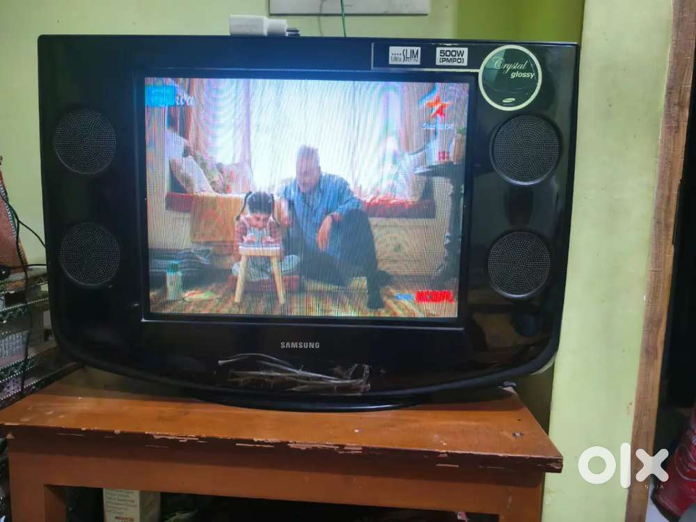 Samsung 21 old model TV sell just 2000/-