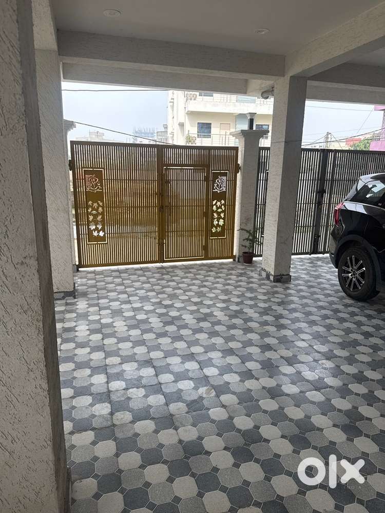 02 BHK Semifurnished flat on rent at Road no 10, Lajpat Nagar, Pundag