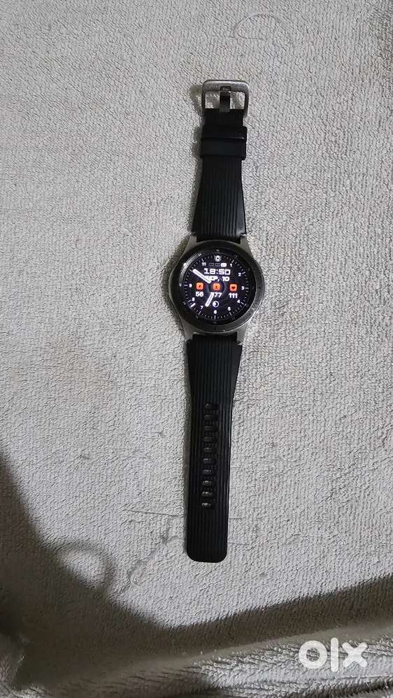 Samsung Galaxy Watch (46mm) Silver (LTE+Wifi+Bluetooth)