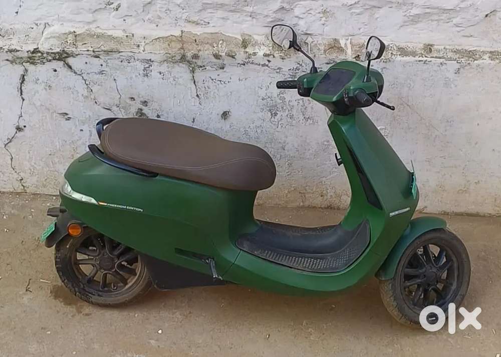 Ola S1 Pro gen 1 Army green colour