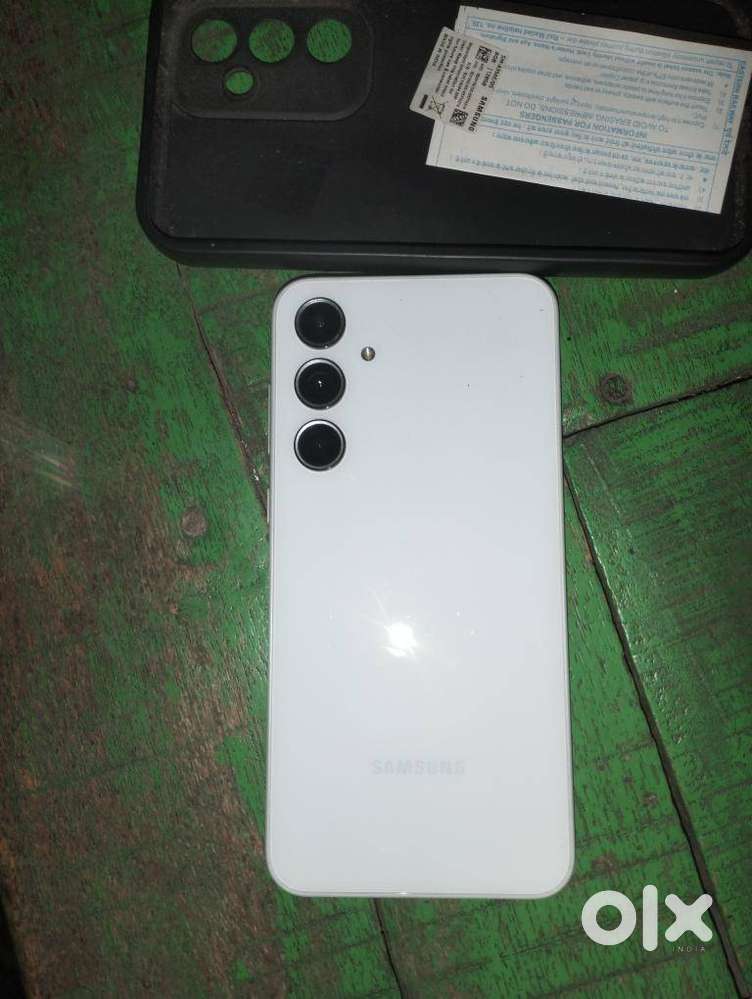 SUMSUNG A35 5G , 3 MONTHS OLD WITH NEW AND GOOD CONDITION,  NEW PHONE