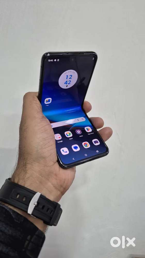 Motorola Razr 40 ultra 256gb/8gb in excellent condition