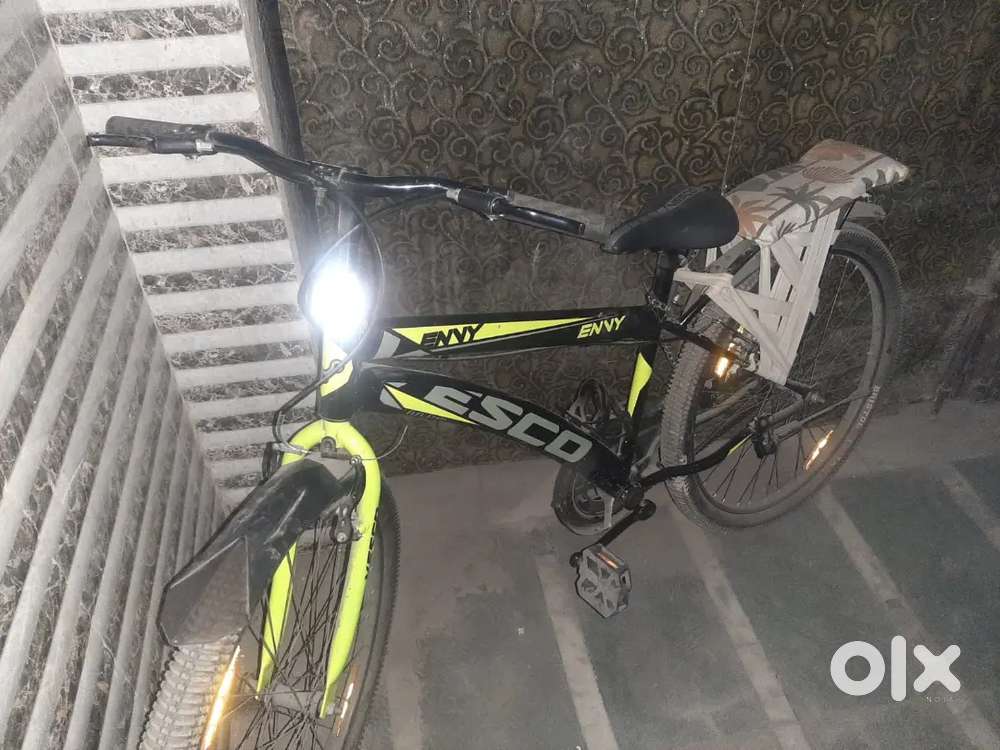 Vasco envy black 26T for 3500rs