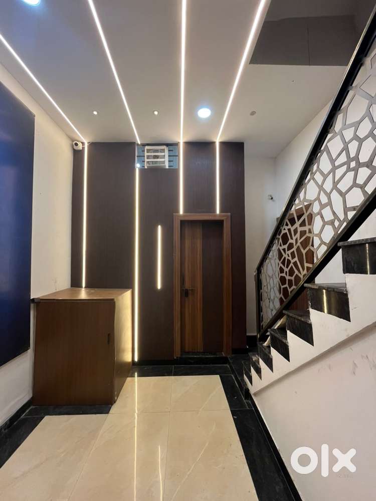 1RK Spacious room for Bachelor students or working professionals