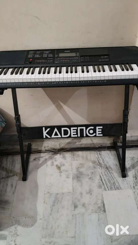 Casio ctx700 like new rarely used